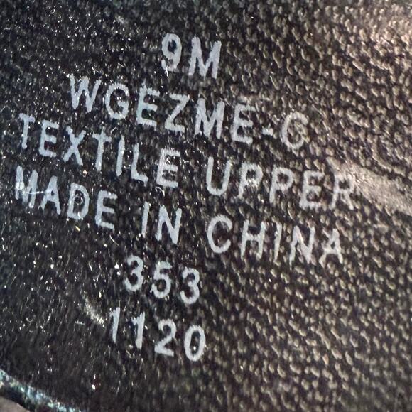 Guess Ankle Logo Black & White Chunky Ankle Strap Sandals - Picture 7 of 7